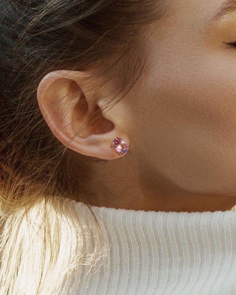 Brinco Kunzita Oval - Santé Joias